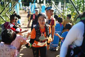 BIB: 1450
                            <button type="button" onclick="openModal(19043931)" class="btn btn-primary btn-sm float-right btn-popup" data-toggle="modal" data-target=".modal-high-quality">
                        <i class="fas fa-shopping-cart"></i> Add to Cart
                    </button>
                                            <button type="button" onclick="isThisMe(19043931, true)" class="btn btn-success btn-sm float-right btn-popup btn-isme hidden" data-toggle="tooltip" data-placement="bottom" title="นี่คือรูปของคุณใช่ไหม คลิกที่นี่เพื่อเอาเข้าอัลบั้ม">
                        <i class="fas fa-plus"></i> Add to album
                    </button>
                    <button type="button" onclick="isThisMe(19043931, false)" class="btn btn-warning btn-sm float-right btn-popup btn-isnotme hidden">
                        <i class="fas fa-ban"></i> Remove from album
                    </button>